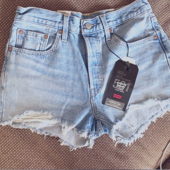 women's Shorts levis - Picture 1 of 5